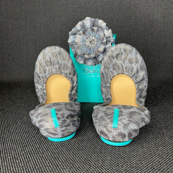 Tieks Black Leopard FLASH DEAL RARE LE NEW NIB RARE Print limited edition Size 8 - Picture 2 of 11